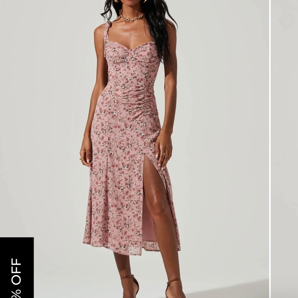 ASTR THE LABEL Milkmaid Tie Strap Floral Midi Dress - Mauve multi floral  SIZE S
